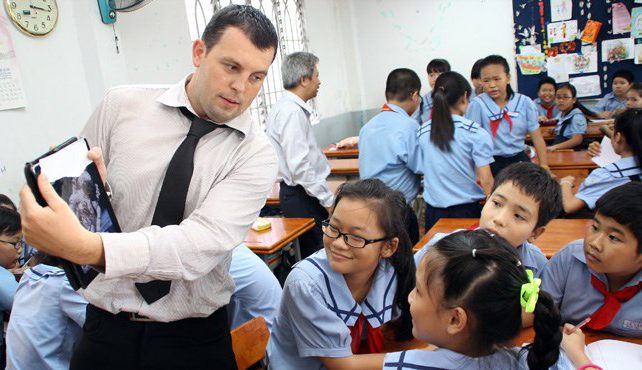 vietnam work permit for foreign english teachers